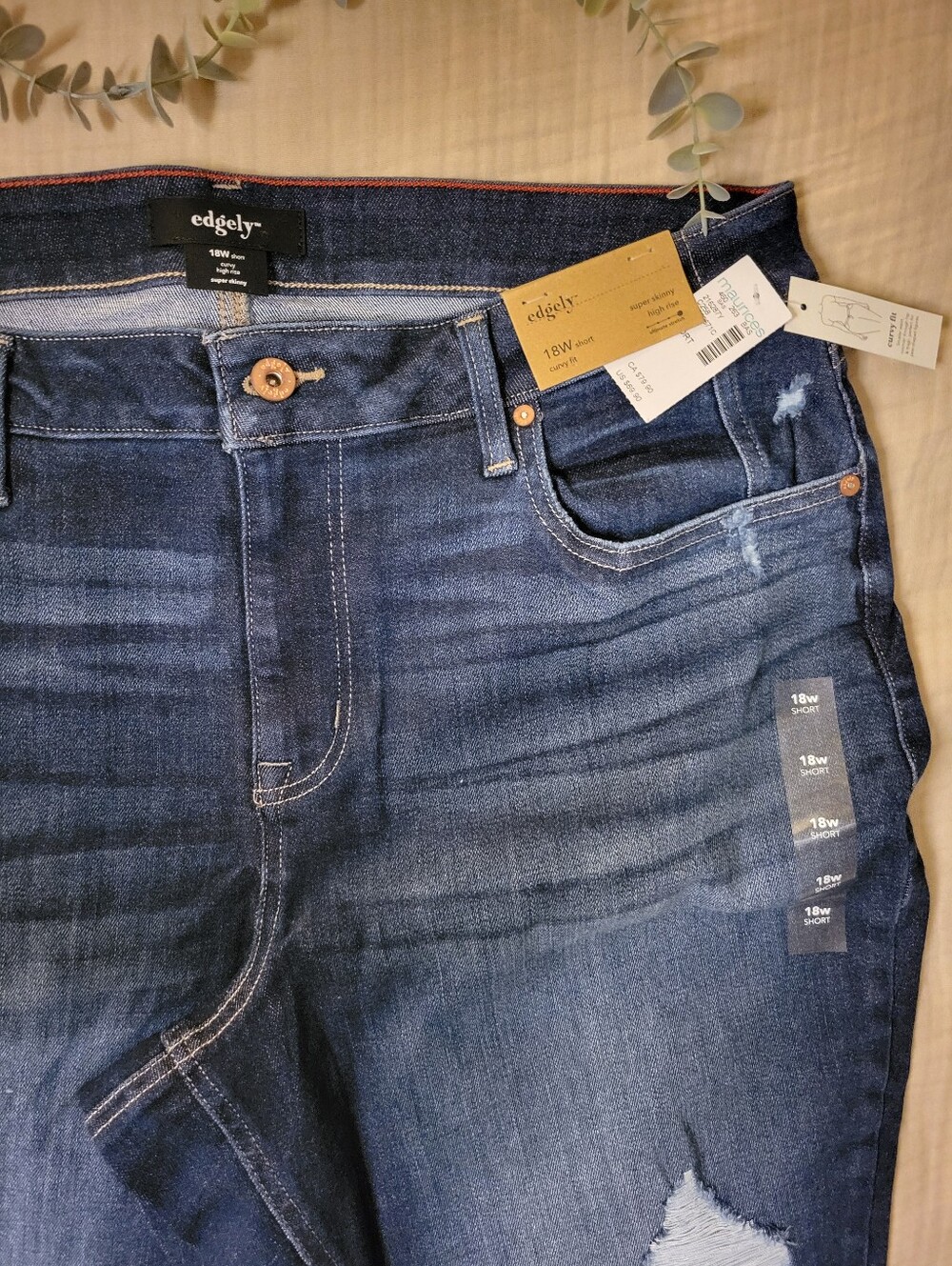 NWT Edgely Curvy Fit Super Skinny Jeans Size 18W Short Distressed High